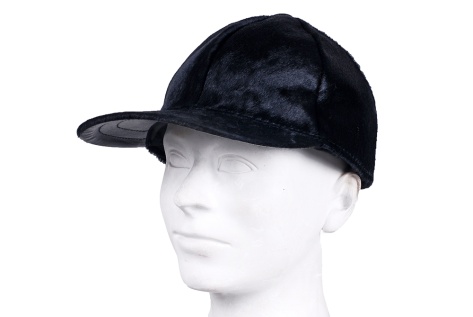 kožešinová bejsbolka, kožešina i uvnitř