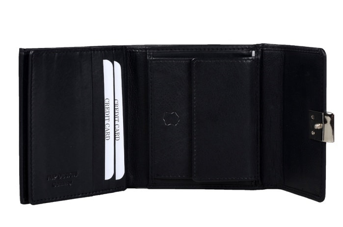 detail kožená dámská peněženka