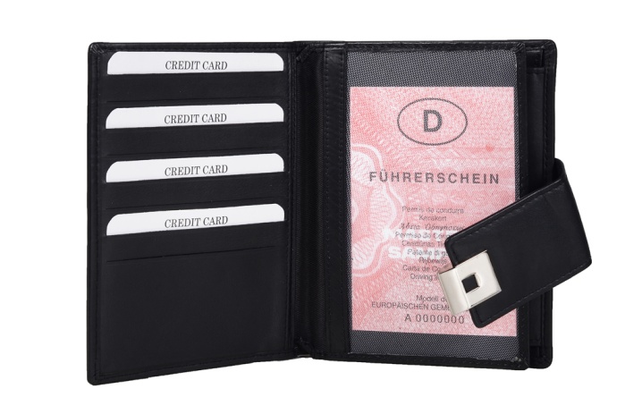 detail kožená peněženka upínka