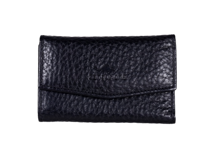 detail kožená klíčenka karabinky