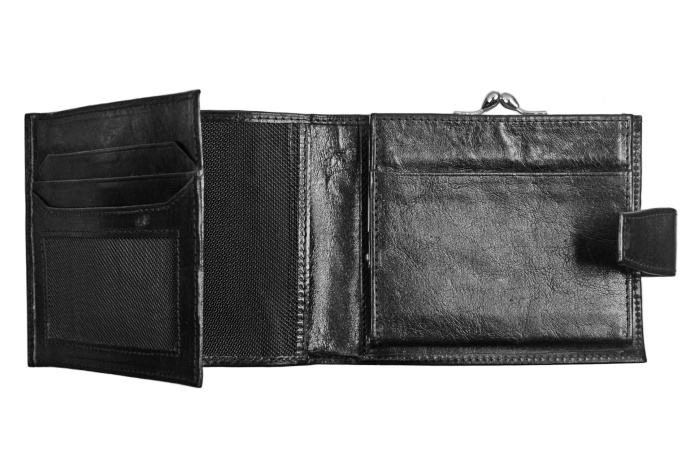 detail kožená peněženka s rámkem