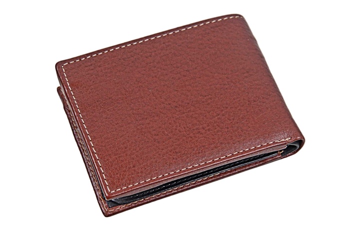 detail kožená peněženka široká