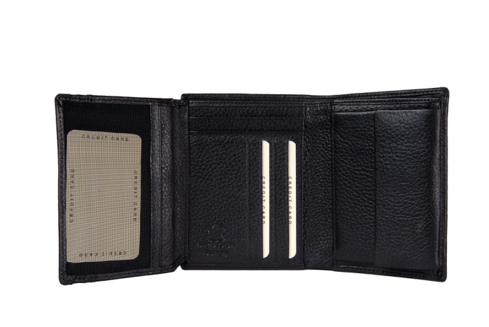 detail kožená pánská peněženka