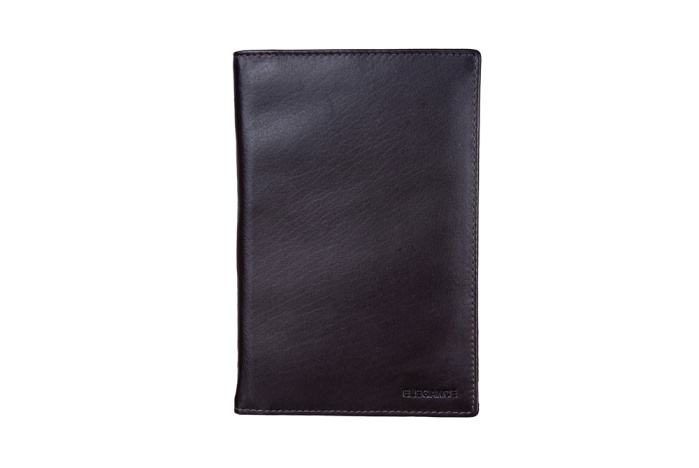 detail kožené pouzdro na doklady