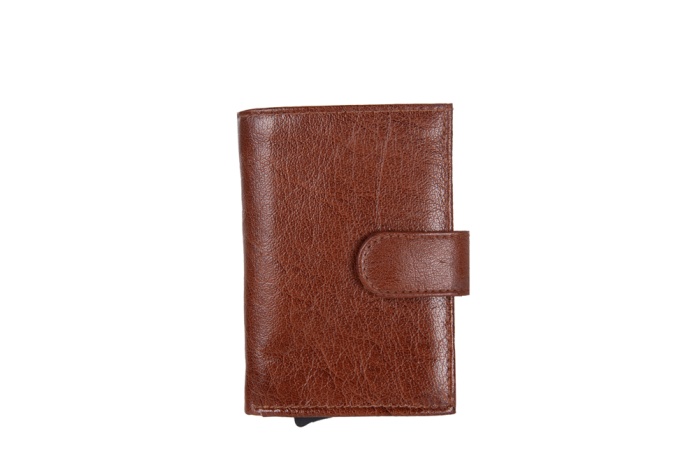 detail kožené pouzdro na šeky