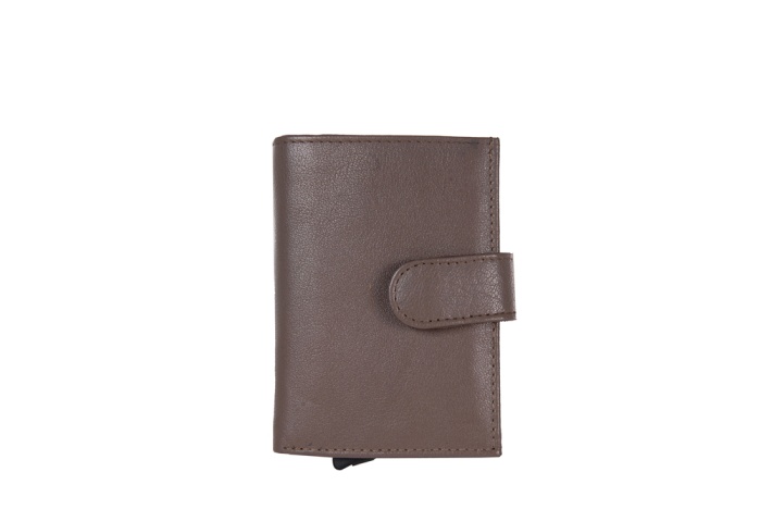 detail kožené pouzdro na šeky