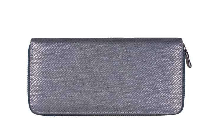 detail koženková penálová peněženka