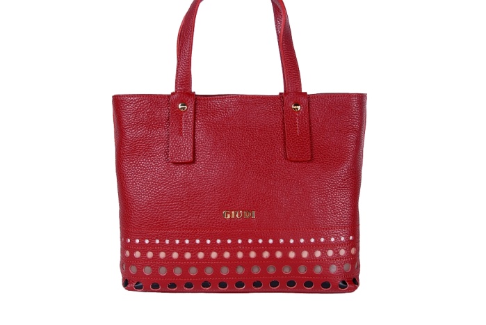 detail Kožená kabelka