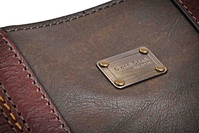 detail Kožená kabelka velká GC 9433220