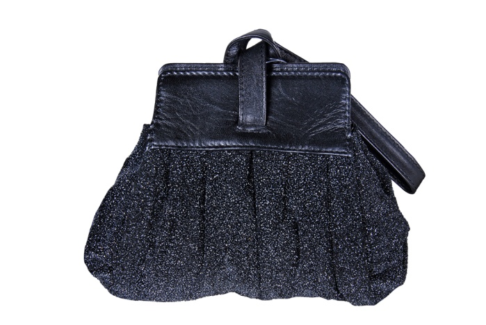 detail kožené psaníčko