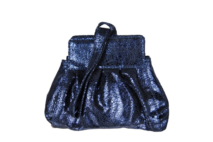 detail kožené psaníčko