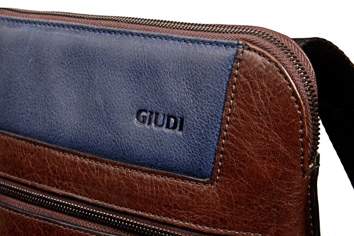 detail Kožený shopper