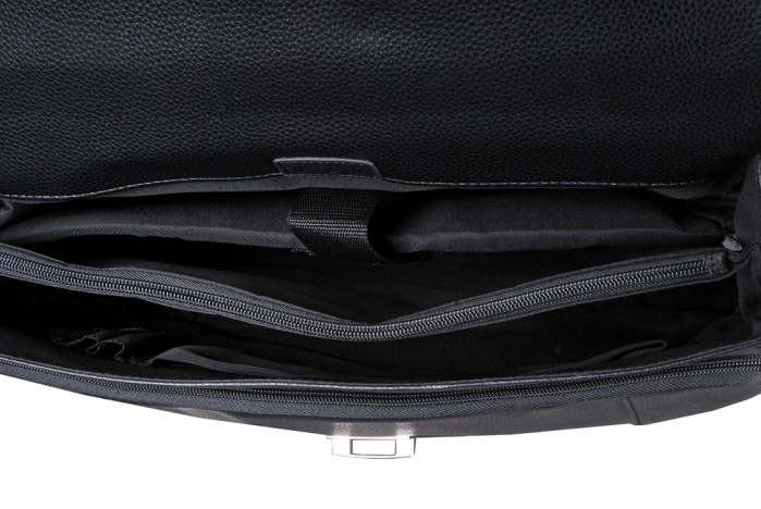 detail kožená aktovka