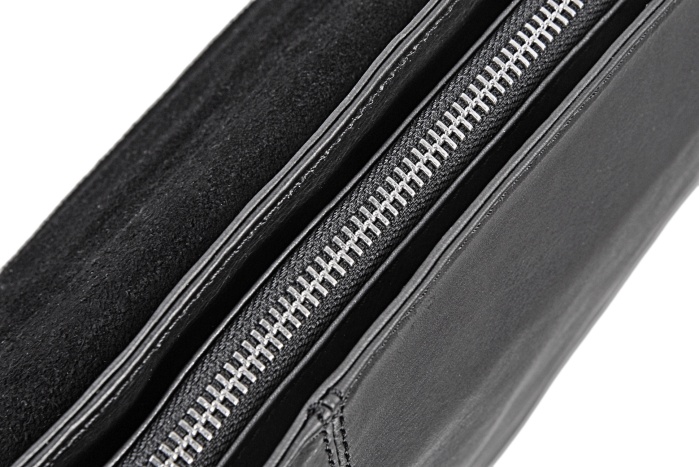 detail Kožená aktovka