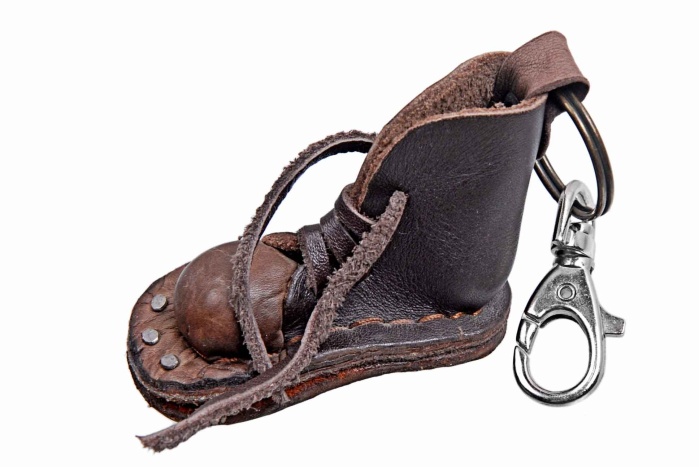 detail přívěšek bota malá