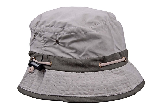 detail letní klobouček