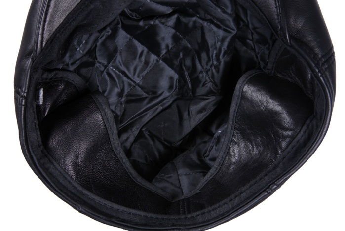 detail kožená bekovka