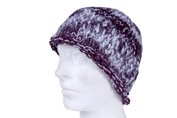 detail dámská zimní čepička