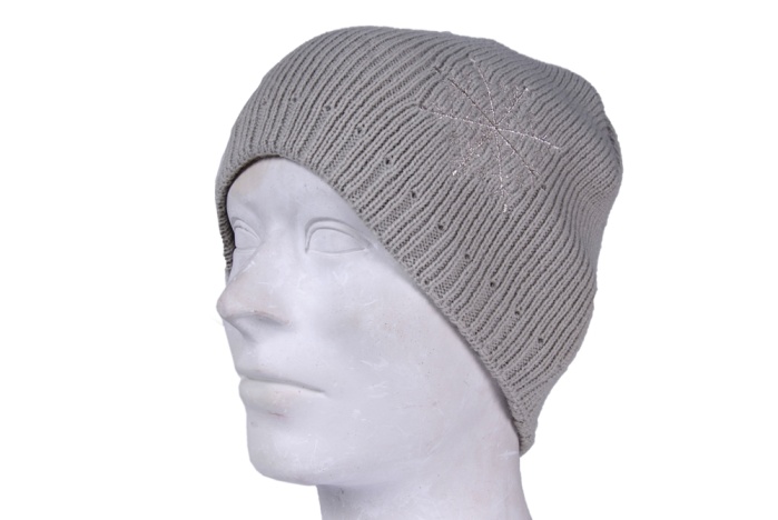 detail zimní čepice