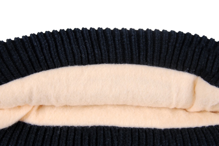 detail čepice žinylka