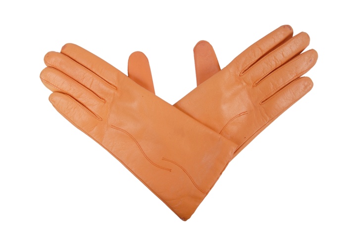 detail kožené dámské rukavice