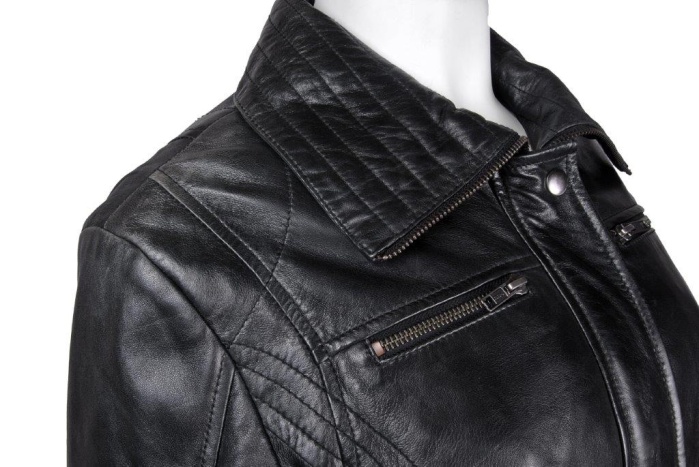 detail kožená bunda