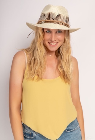 letní klobouk s ozdobným páskem