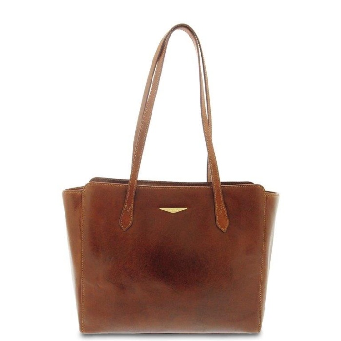 detail Kožená kabelka