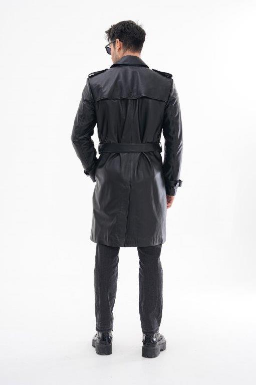 detail Kožený kabát s opaskem