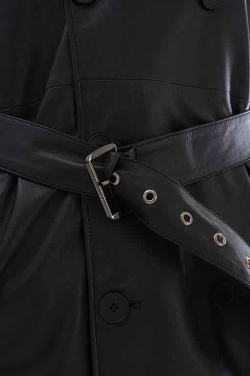 detail Kožený kabát s opaskem