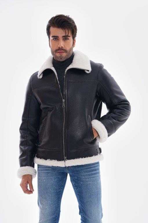 detail Pánská pilotka s pravou kožešinou