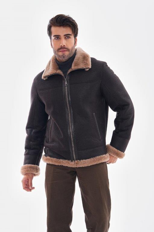 detail Pánská pilotka s beranní kožešinou, VĚTŠÍ VELIKOST