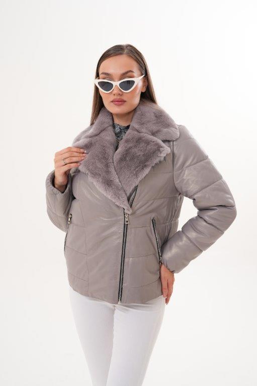 detail Zimní dámská bunda