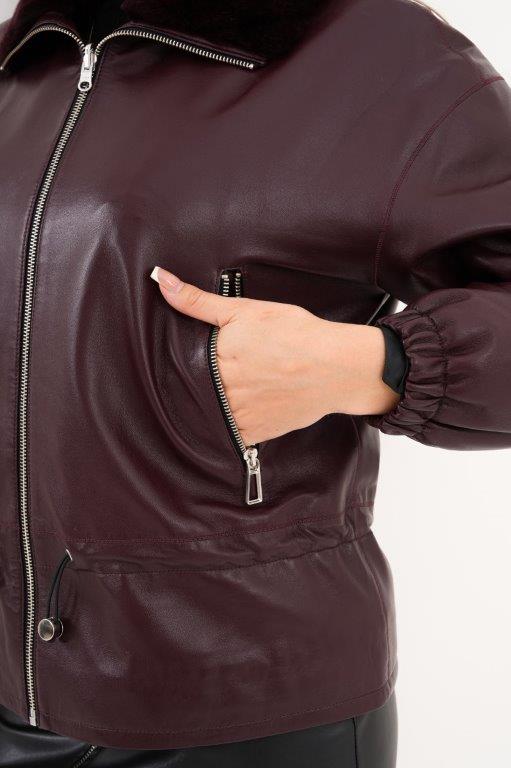 detail Dámská kožená bunda s králičí kožešinou