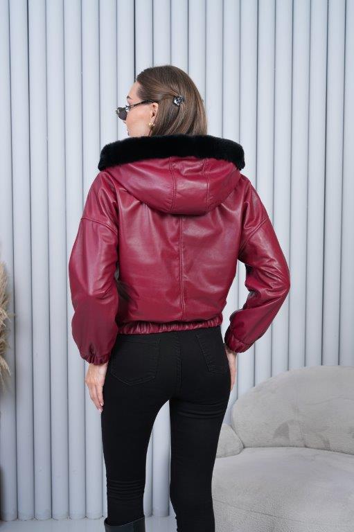 detail Dámská kožená bunda s králičí kožešinou