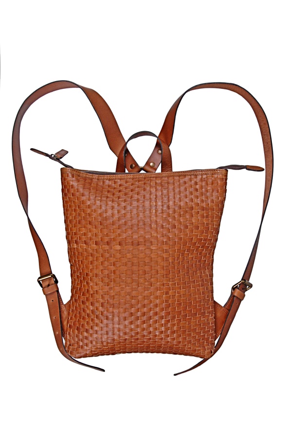 detail Kožený proplétaný batoh HAMBURG