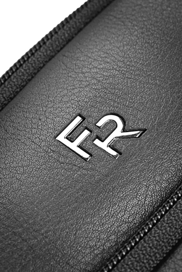 detail Kožená taška přes rameno, textilní popruh