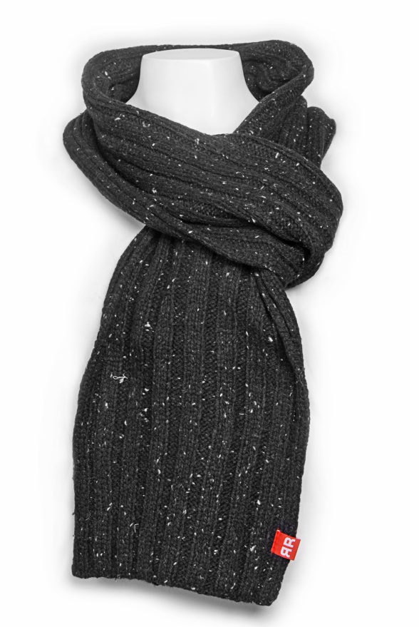 detail Zimní šála