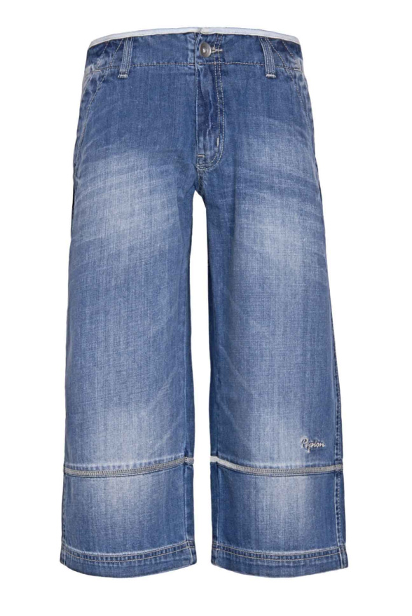detail capri jeans