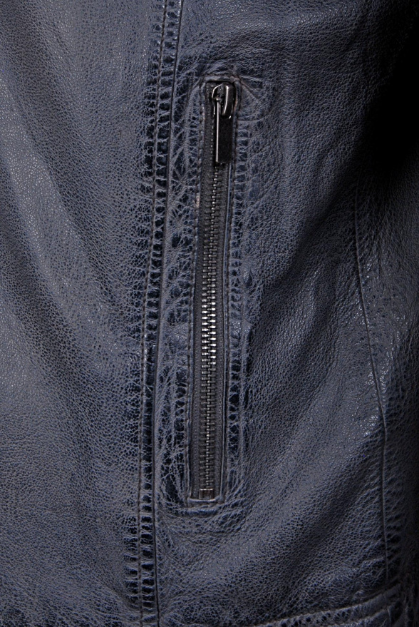 detail Kožená pánská bunda