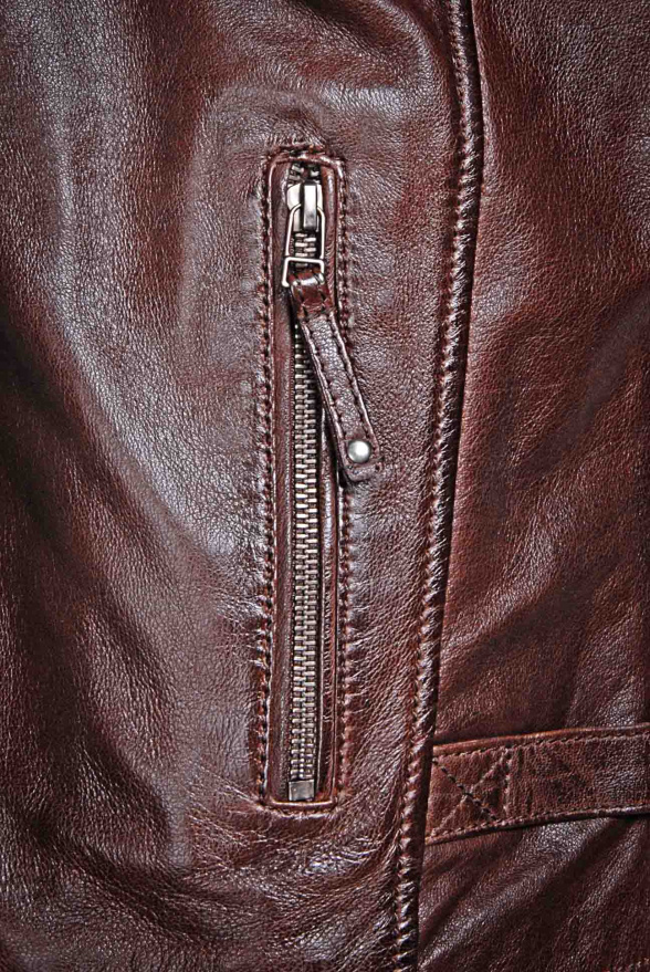 detail Pánská kožená bunda
