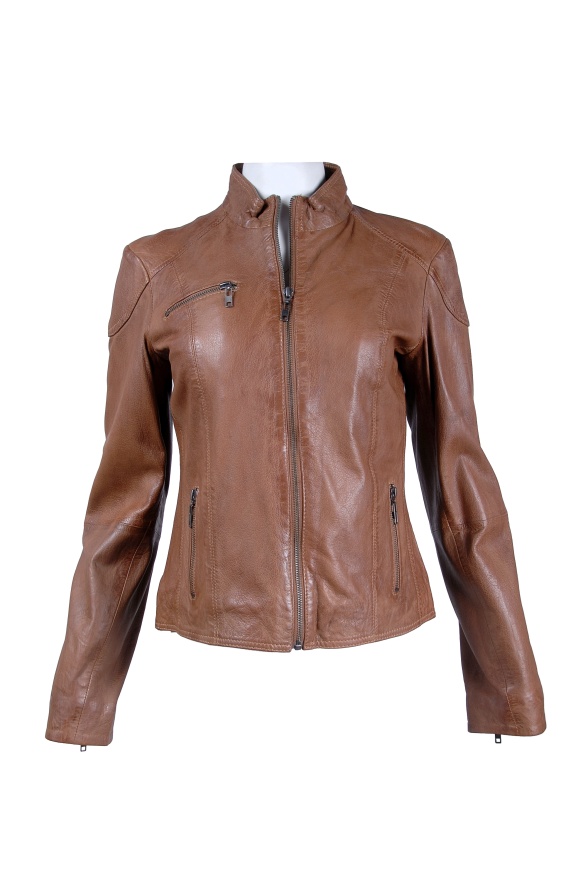 detail kožená dámská bunda