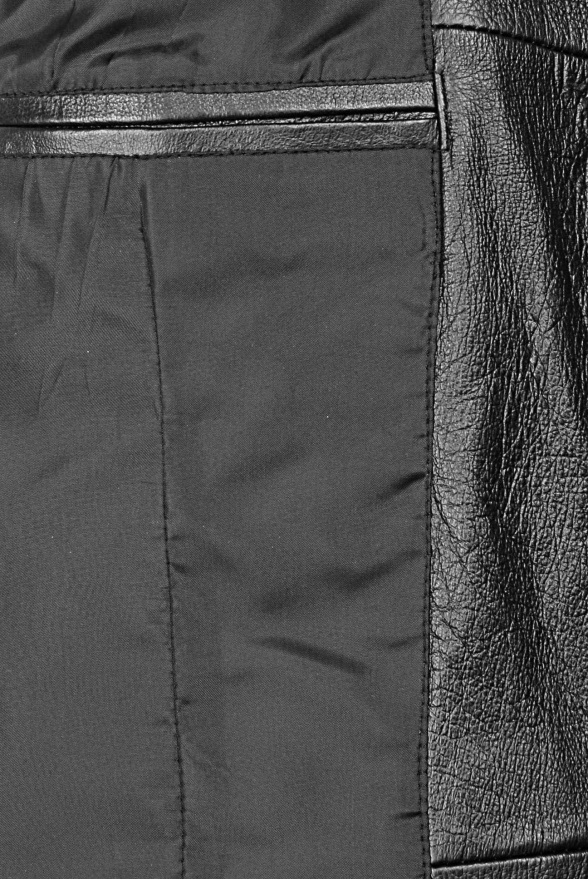 detail kožená dámská bunda