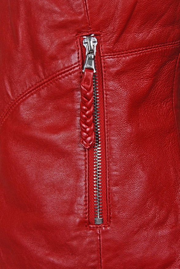 detail Kožená dámská bunda VĚTŠÍ VELIKOST