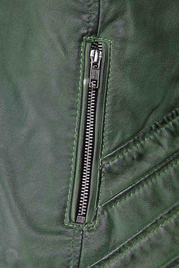 detail Dámská kožená bunda