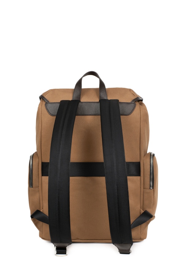 detail Batoh voskovaný canwas