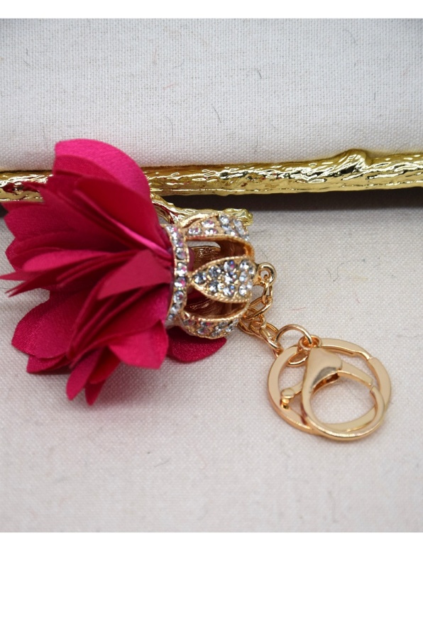 detail Přívěsek květ-korunka