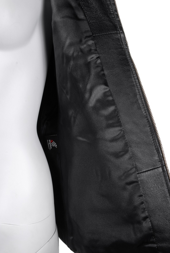 detail kožená dámská bunda