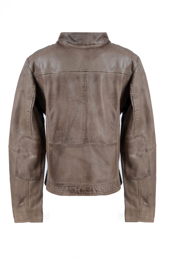 detail kožená bunda dámská