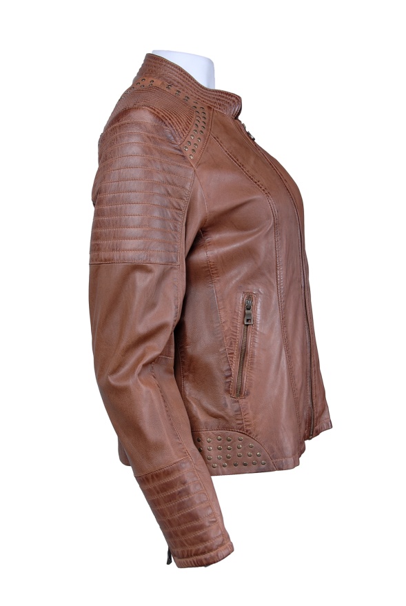 detail kožená bunda dámská